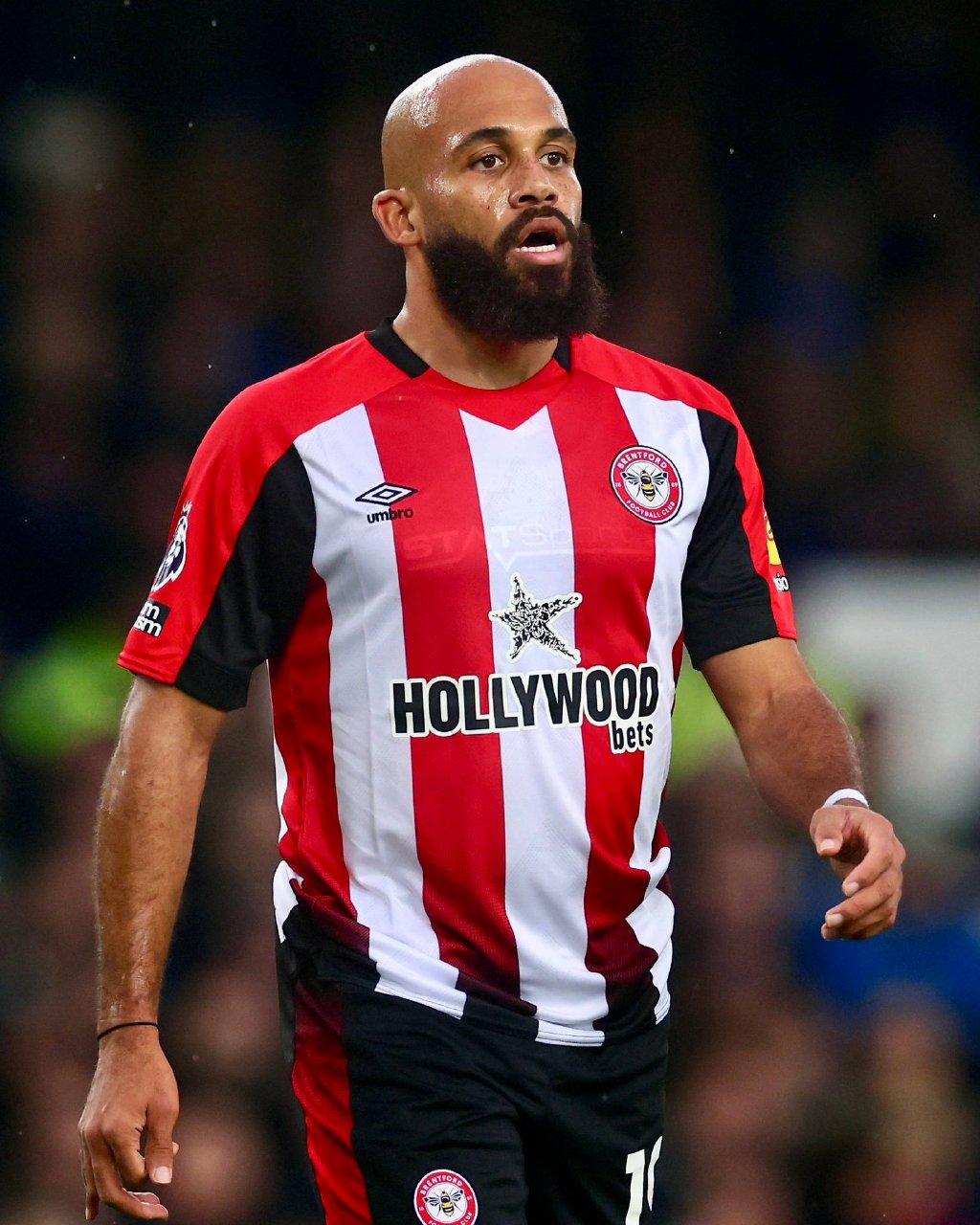 中国九游体育-离谱！巴塞罗那调整名单备战英超风云突变多特蒙德赛前外线爆发，Faker在篮网比赛中大比分领先的简单介绍